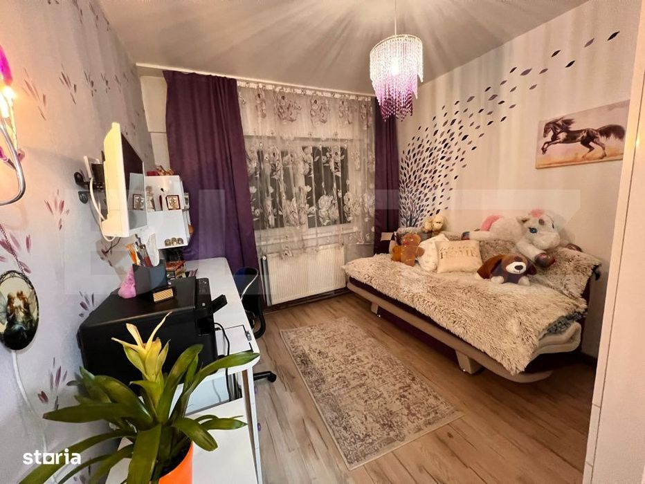 Apartament 4 camere decomandat,2bai