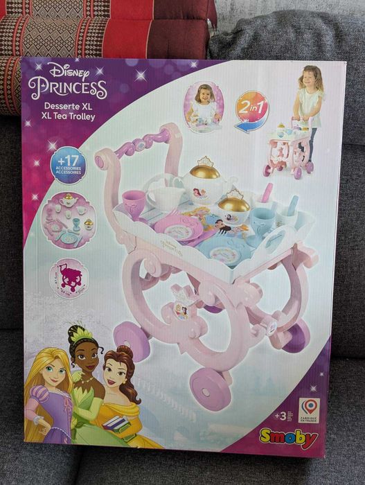 Smoby Disney Princess - Сервиз за чай с количка