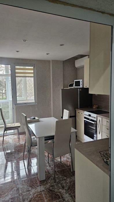 Апартамент под наем