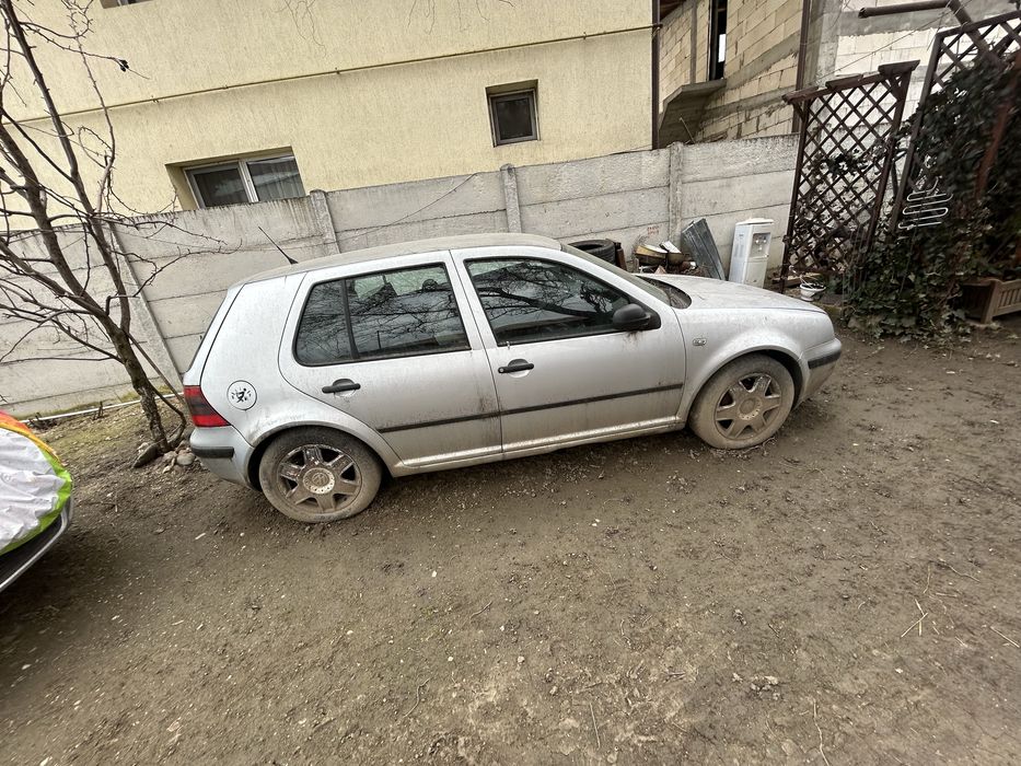 Golf 4 1.6 benzina