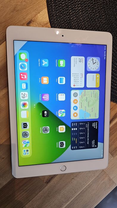 Tableta Ipad Air  , 5 Gen th .