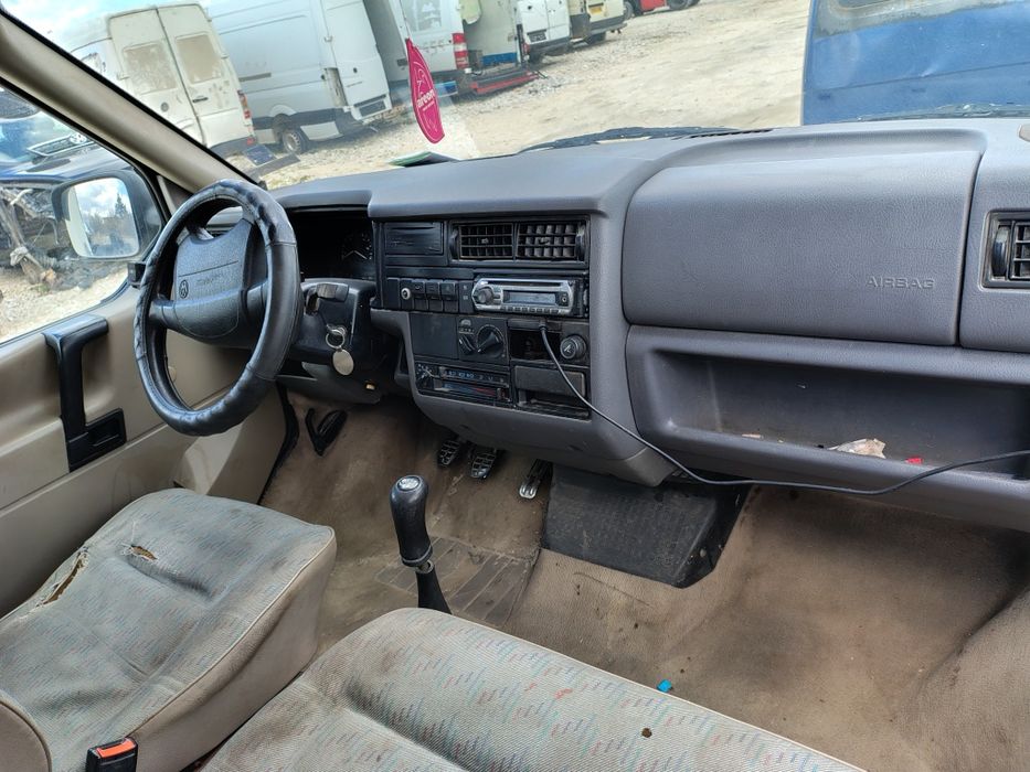 Фолксваген Транспорт Т4/ Volkswagen Transporter T4 2.5 Бензин НА ЧАСТИ