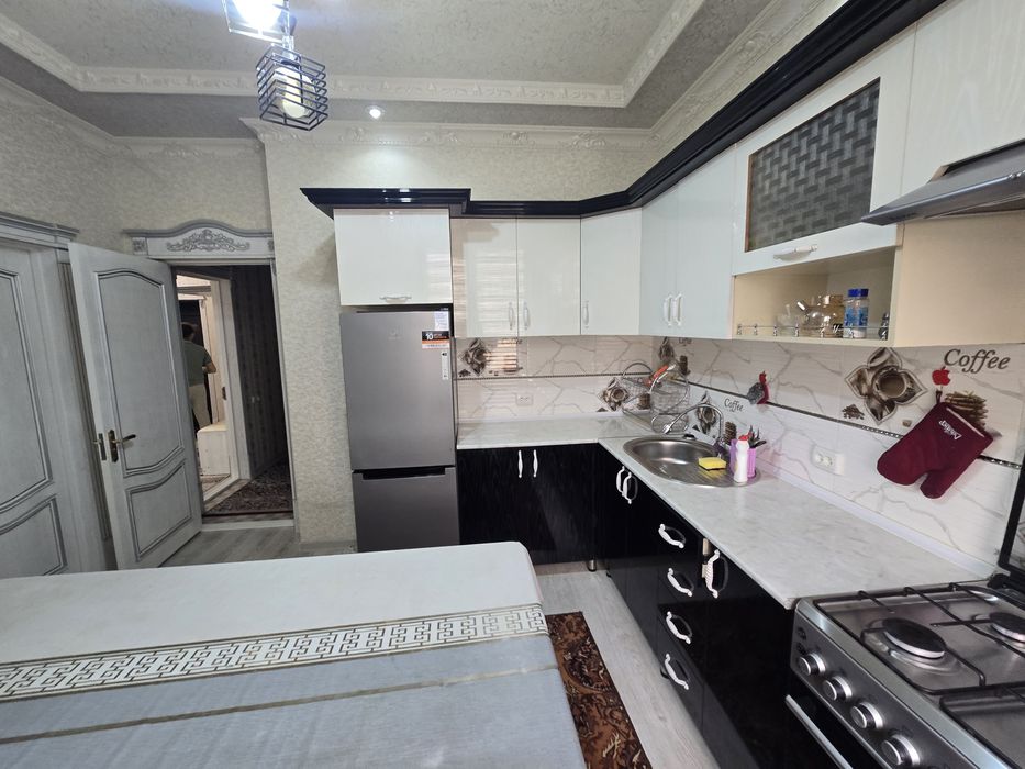 Сдаётся аренда новостройка 5 комната на 3 этаже Гагарин ор 24 табака