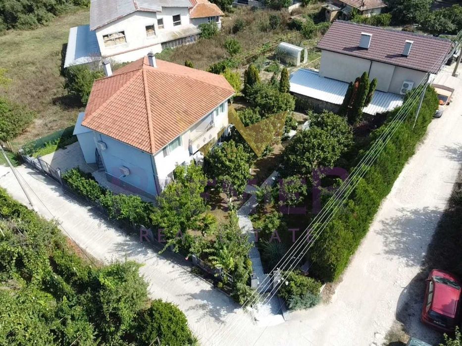 Продава се Къща в с. Осеново, Област Варна - 234 кв.м за 1346 €/кв.м - Снимка #5