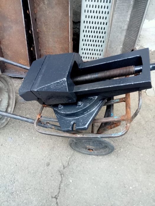 Тиски Станочные