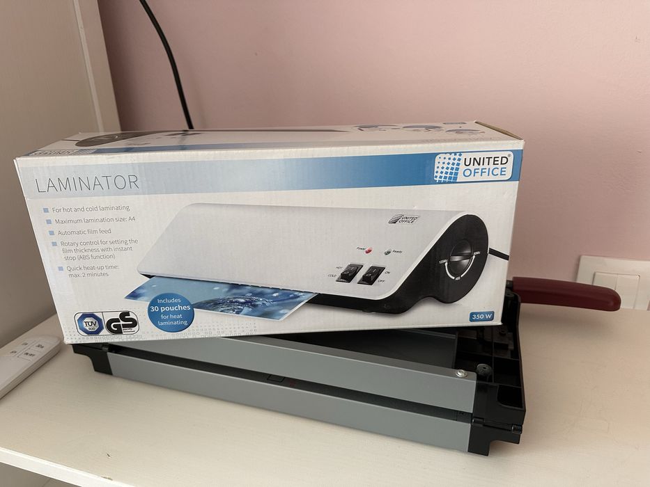 Ламинатор + листи