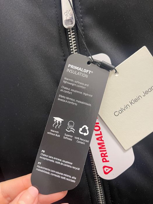 Дамски бомбер Calvin Klein чисто ново -размер M