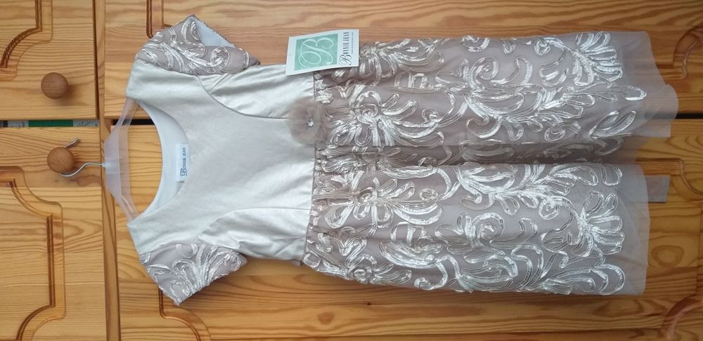 Платье детское на 5 лет.