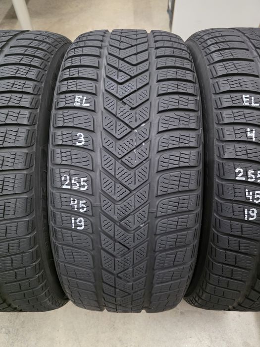 255/45/19 104W 4бр.PIRELLI WINTER TO ELECTRIC Неразличими от НОВИ-DEMO