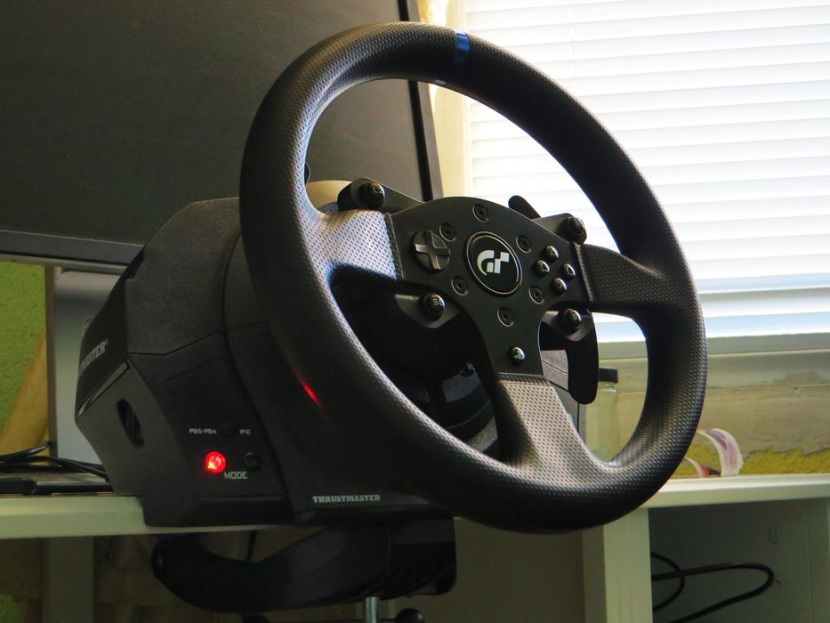 Thrustmaster t300 rs gt