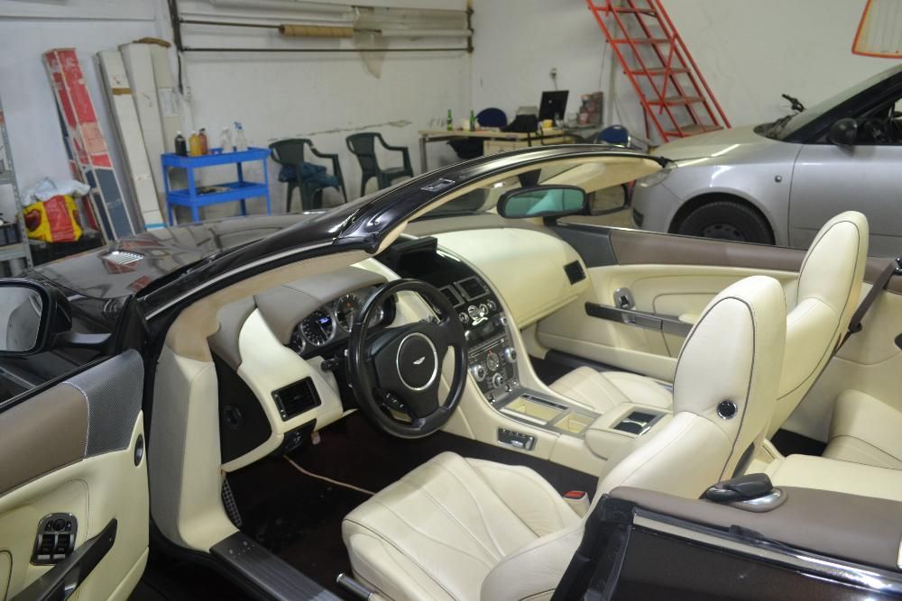 VOPSIRE PIELE NATURALA,Scaune,Vopsit vopsea volan,bej,negru