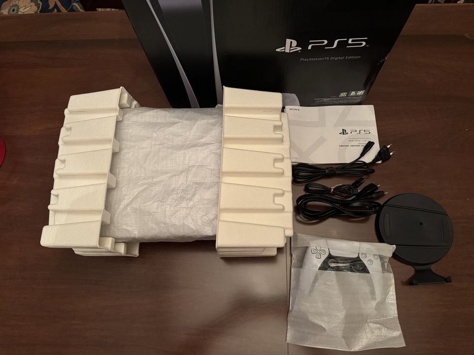 Playstation 5 825 gb