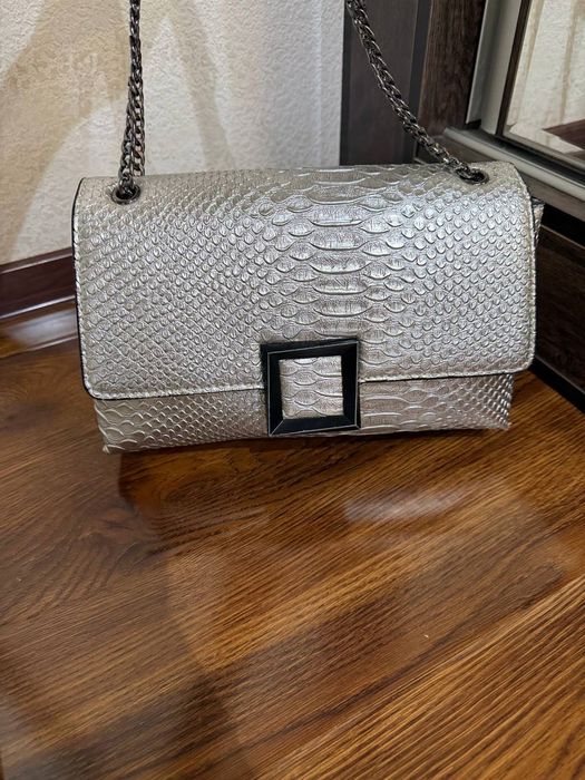 сумка женская состояние хорошая