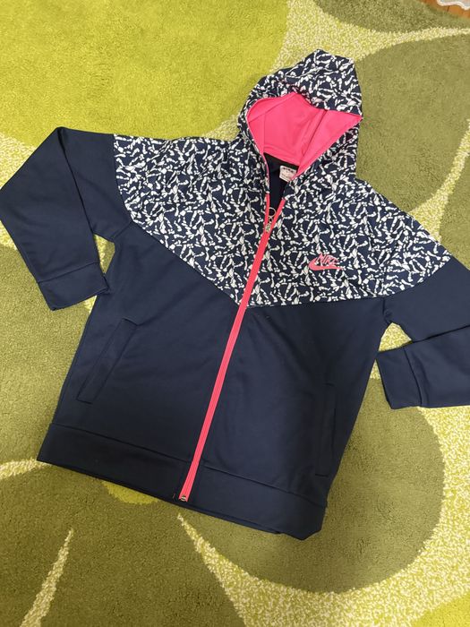 Детски спортен екип