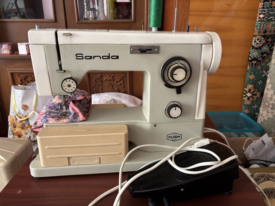 Masina de cusut Sanda