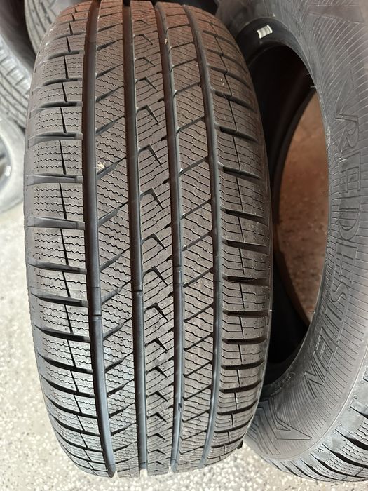 215/60 R17 Vredestein QUATRAC pro+