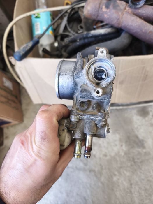 Продам дроссельную заслонку 3S-FE