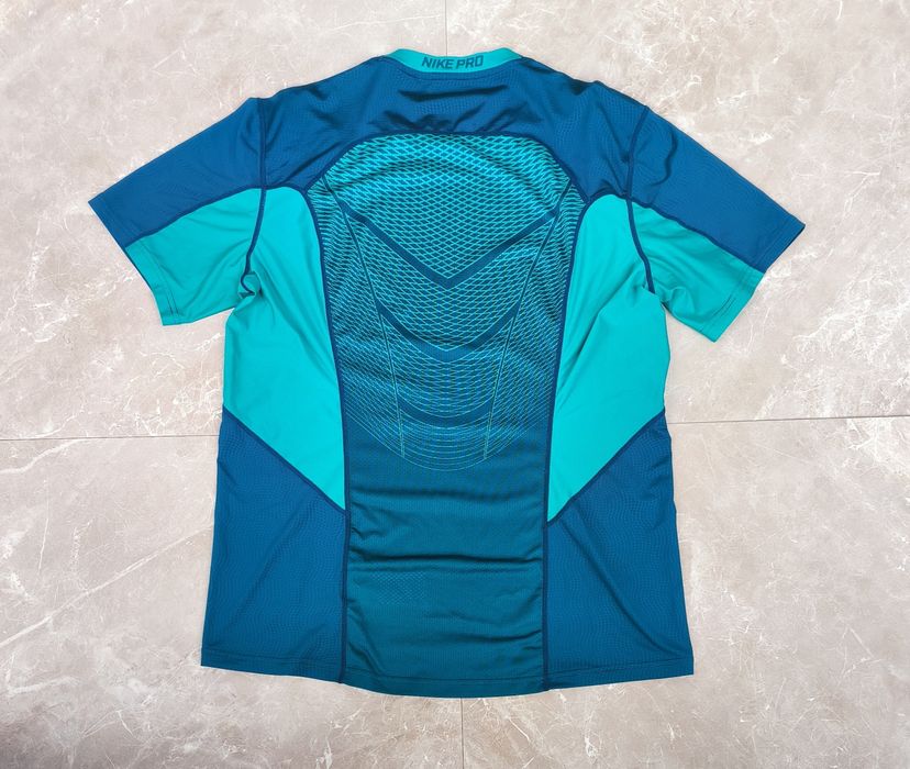 Nike Pro размер XL