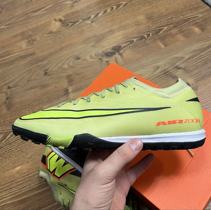 Vând papuci de Fotbal Nike Zoom Vapor 16 PRO Turf, Marimea 45