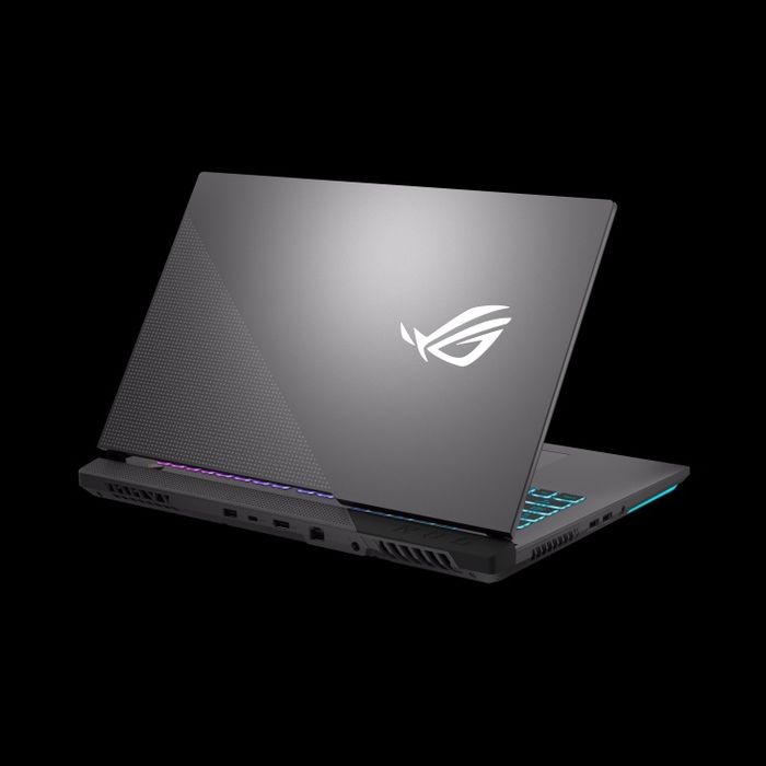 Продаю ноутбук Asus rog strix g17
