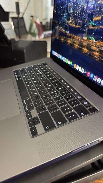 Mac book Samarqand 1 TB