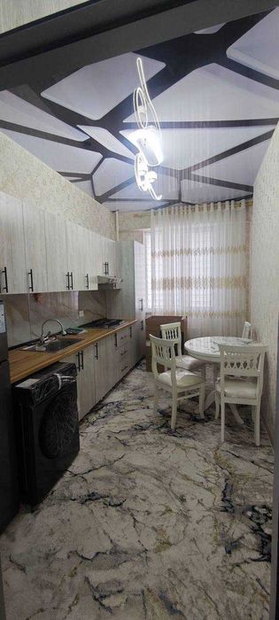 Сдаётся 1х квартира на 1 этаж орр 7-МИКР