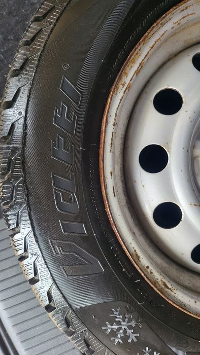 185/65/14 зимни шиповный