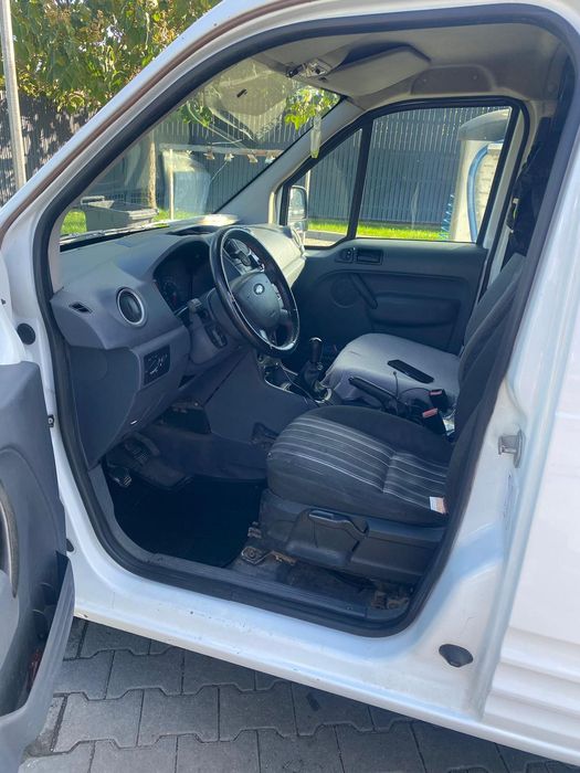 Vând sau schimb Ford Transit