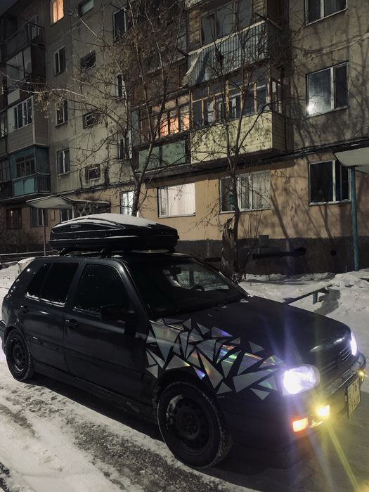 Golf 3 продам 1.8 моно