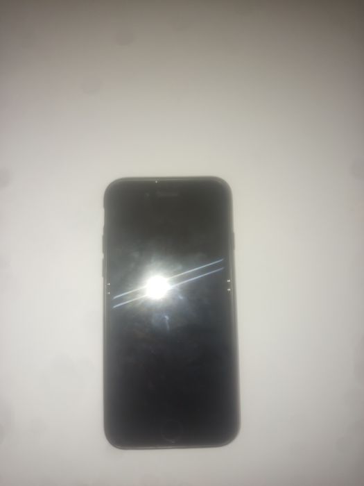 Продаю Iphone 6s