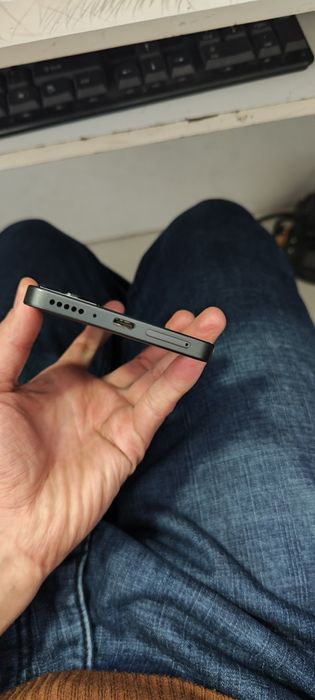 Redmi note 13.      8 256gb