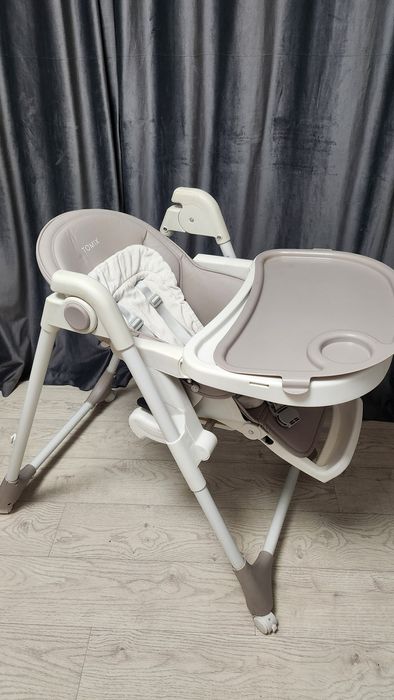 Продаётся детский стульчик со столиком