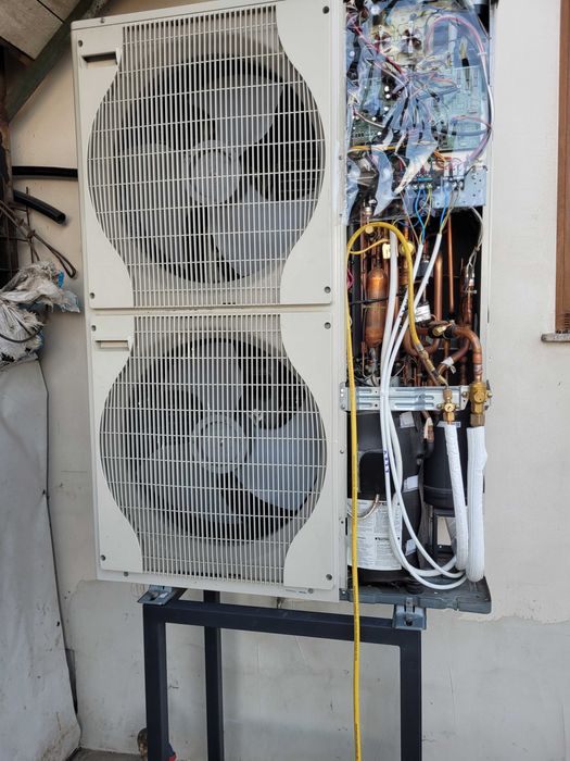 Instalare centrale termice,  sanitare- termice si pompe de caldura