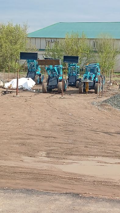 Погрузчик 6млн жане 9млн тенге.Документимен барлыгы бар.Новый