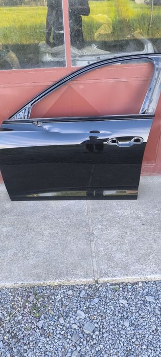 Usa stanga fata Audi A6 c8