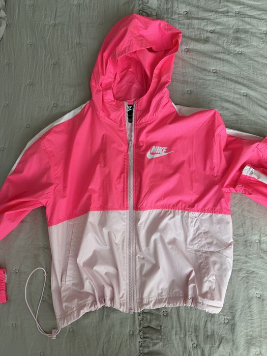 Яке дамско Nike ТОП