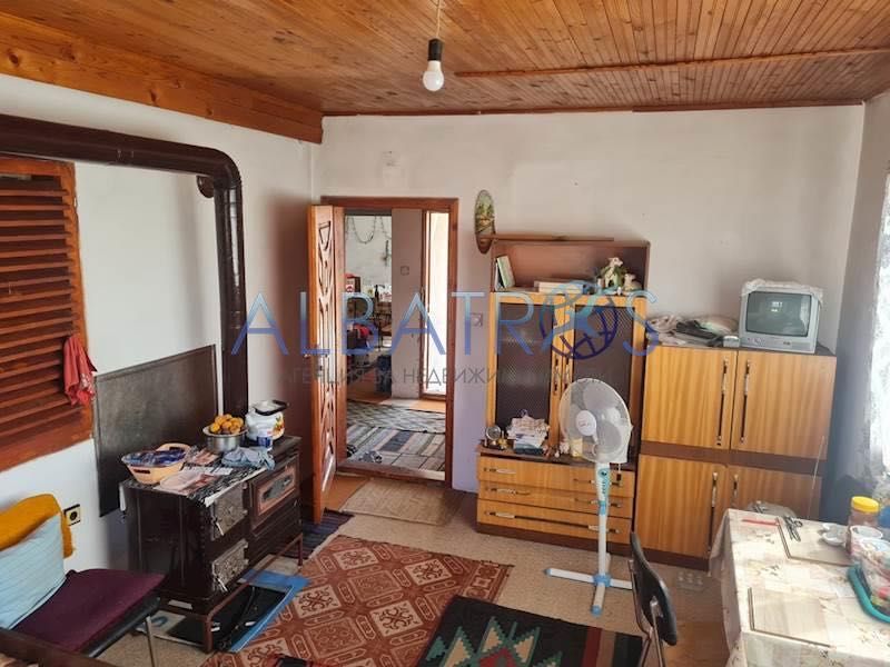 Продава се Къща в Варна, м-т Боровец - юг - 70 кв.м за 615 €/кв.м - Снимка #1