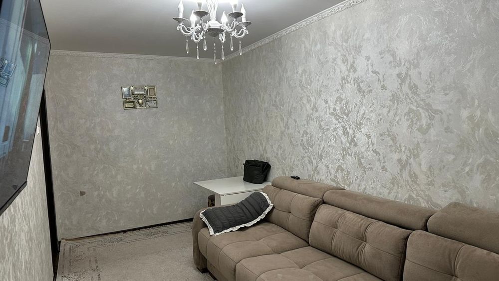 Продам 2 комнатную квартиру.