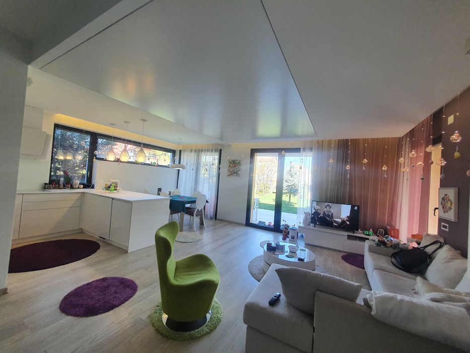 Vand vila proiect UNICAT zona exclusivista Braytim