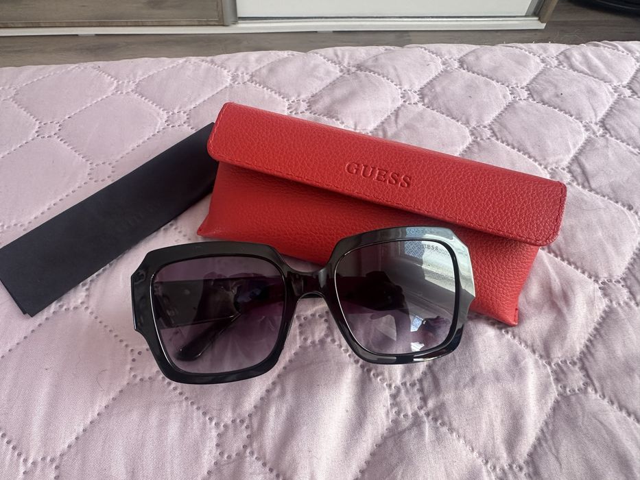 Слънчеви очила Guess