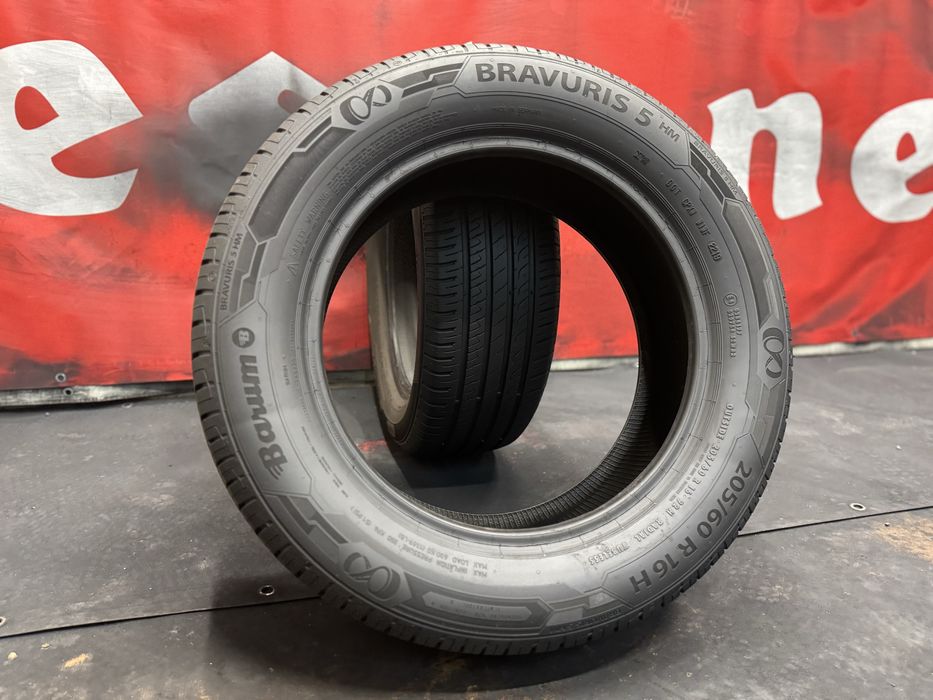 205 60 16, Летни гуми, Barum Bravuris5, 2 броя