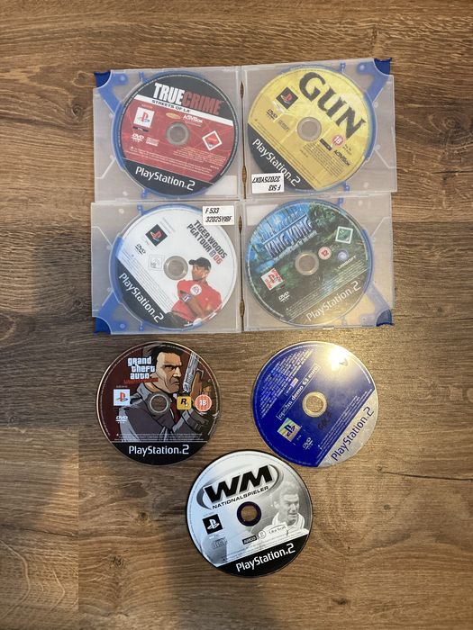 Playstation 2 + volan+ jocuri