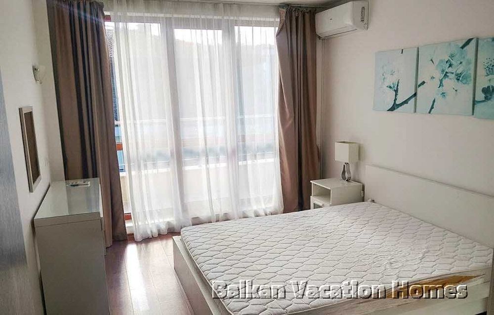 Продава се Двустаен апартамент в Бяла - 143 кв.м за 378 €/кв.м - Снимка #12