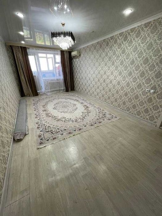 Продам 2-х квартиру Жилгородок.