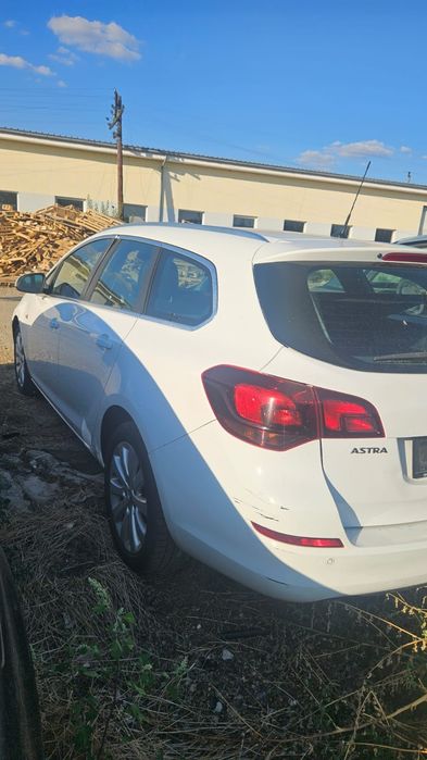 Opel astra J 20131.6 Diesel