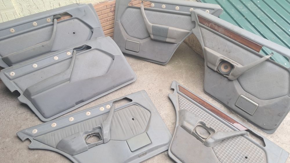 Mers.124E.Сиденья пассажирские.