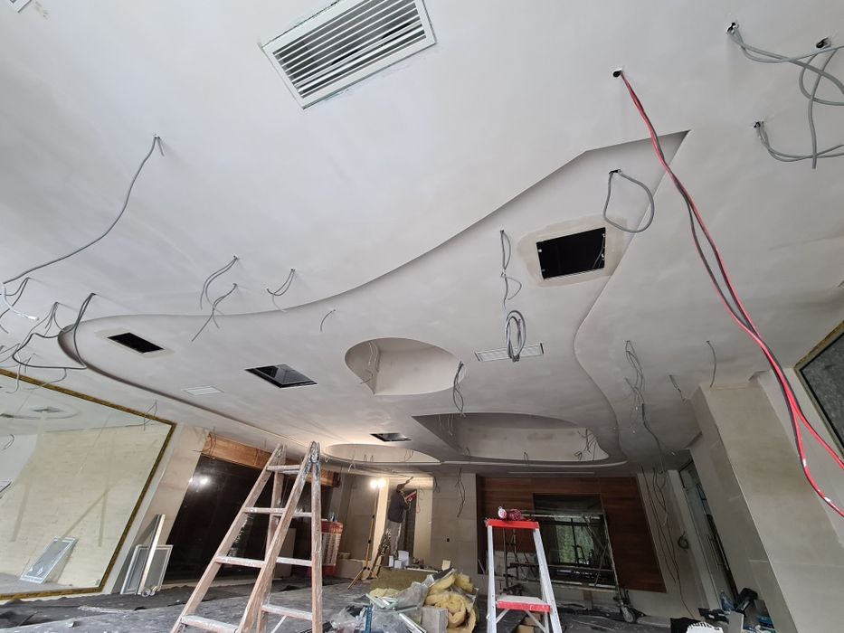 Meseriași cu experienta