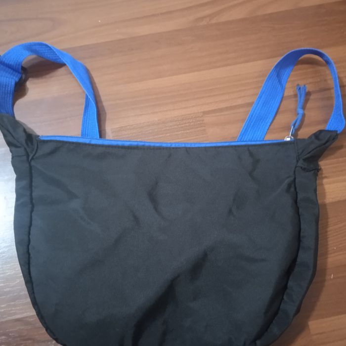 Срочно продам летнюю сумку