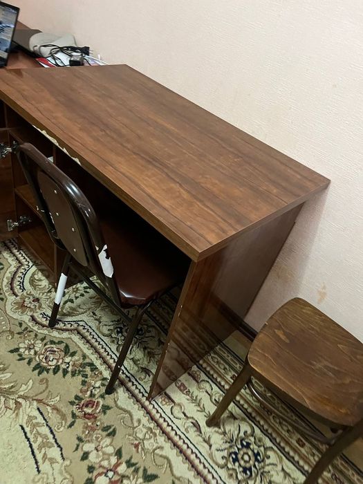 Parta Stol Stul Dars qilish kompyuter uchun