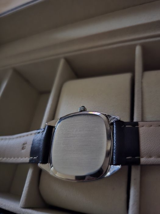 Ceas mecanic Omega De Ville